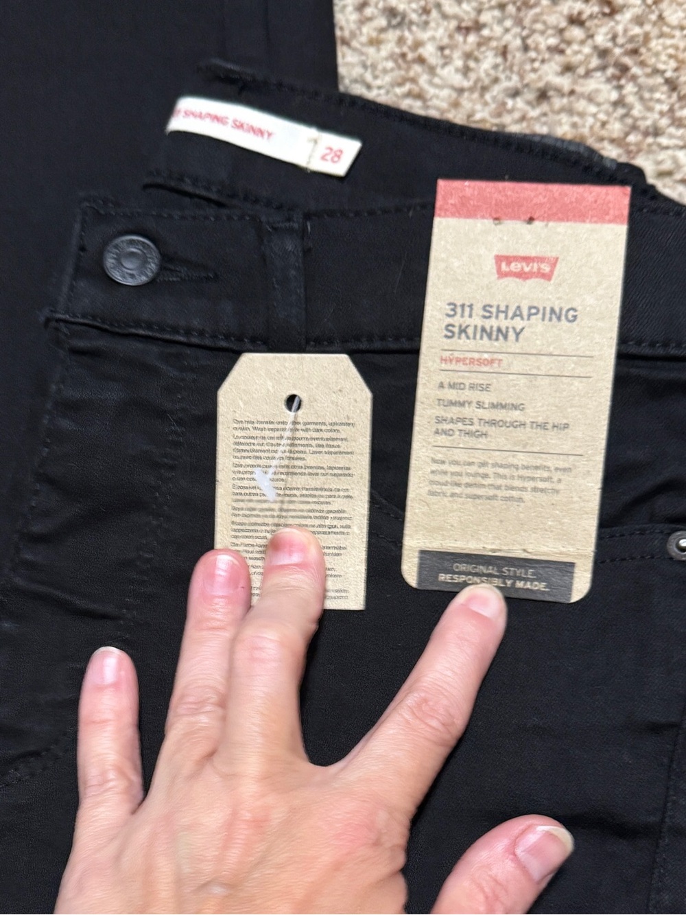 Levi's Black 311 Shaping Skinny Ankle Denim Jeans Womens 6S - Picture 10 of 11